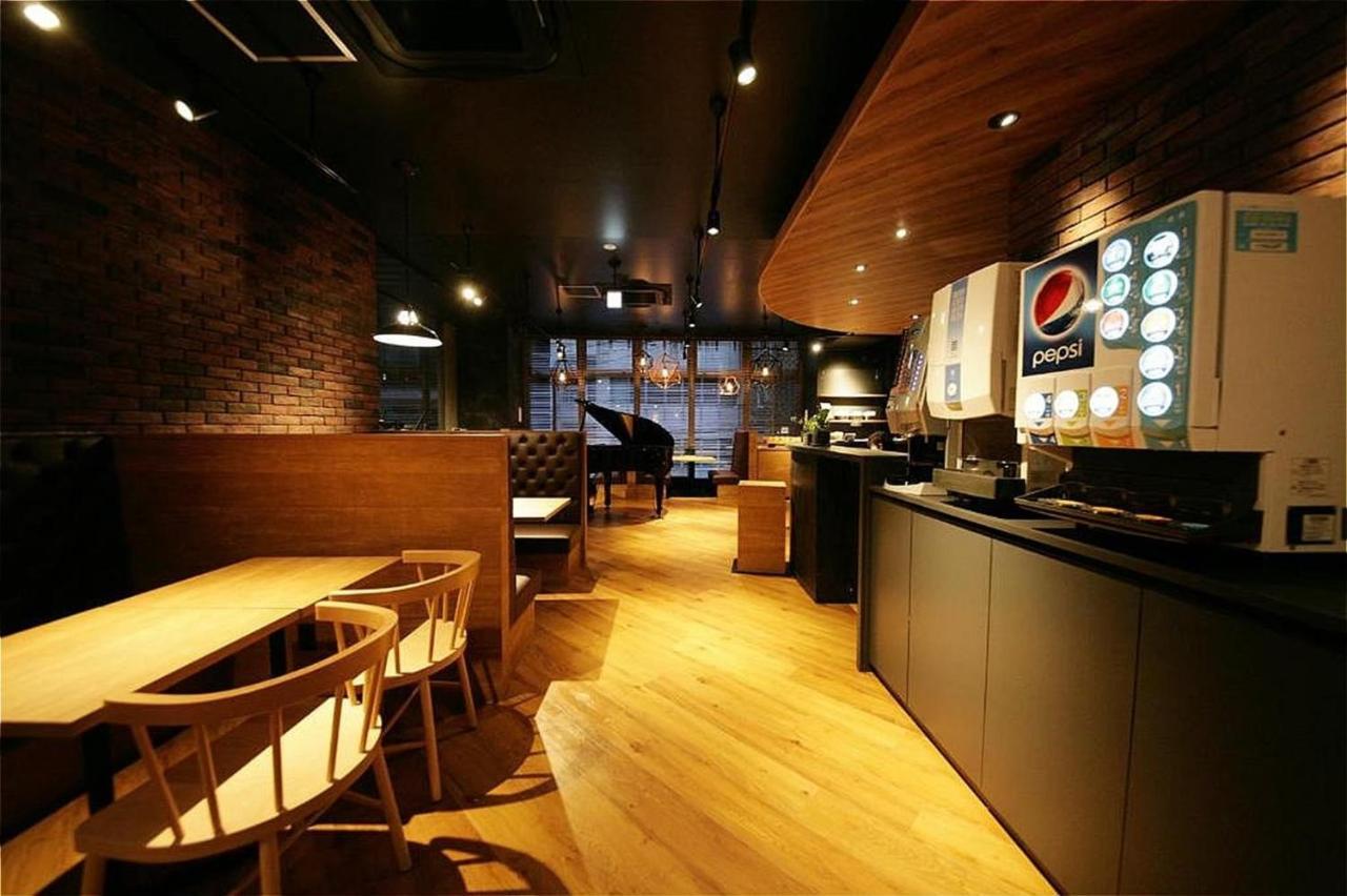 Toho Hotel Fukuoka Tenjin / Vacation Stay 78155 Exterior foto
